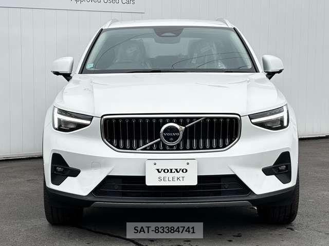 Volvo XC40 2022-11 320637-1
