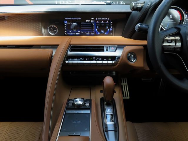 Lexus LC 2021-11 12376-24
