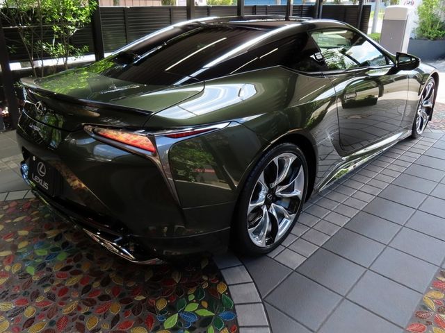 Lexus LC 2021-11 12376-11