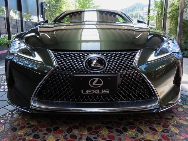 Lexus LC 2021-11 12376-4