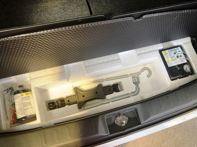 Suzuki WAGON R 2014-04 14407-24