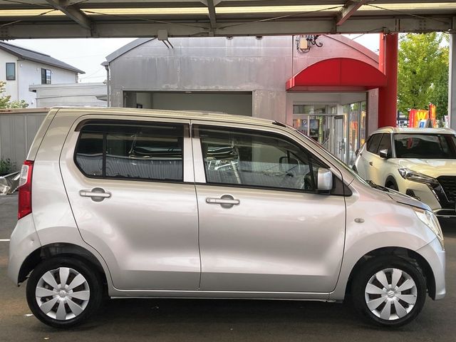 Suzuki WAGON R 2014-04 14407-3