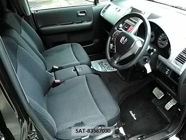 Honda MOBILIO SPIKE 2008-02 401898-9