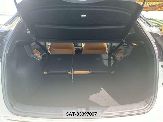 Nissan KICKS 2021-12 362281-11