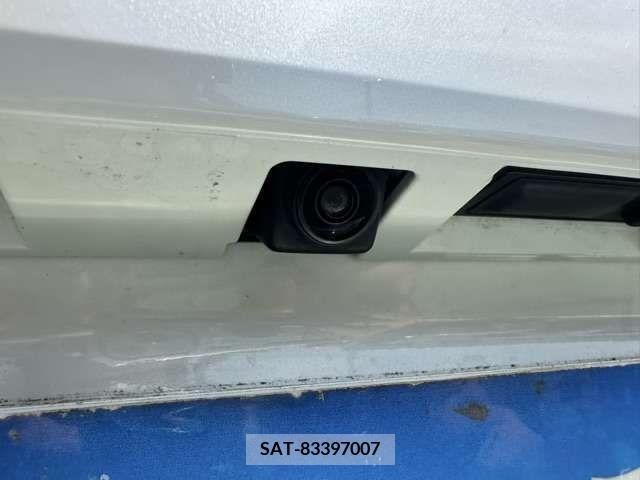 Nissan KICKS 2021-12 362281-9