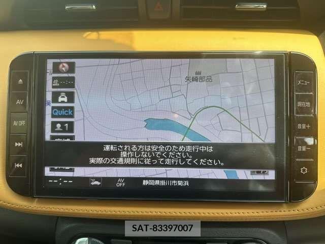 Nissan KICKS 2021-12 362281-17