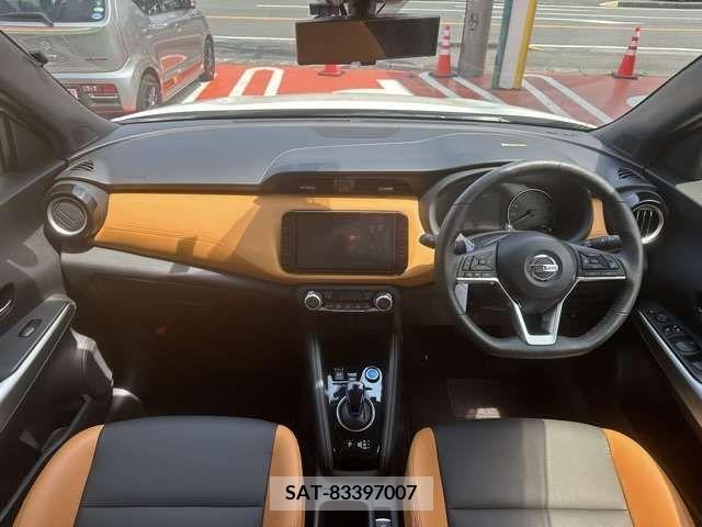 Nissan KICKS 2021-12 362281-7