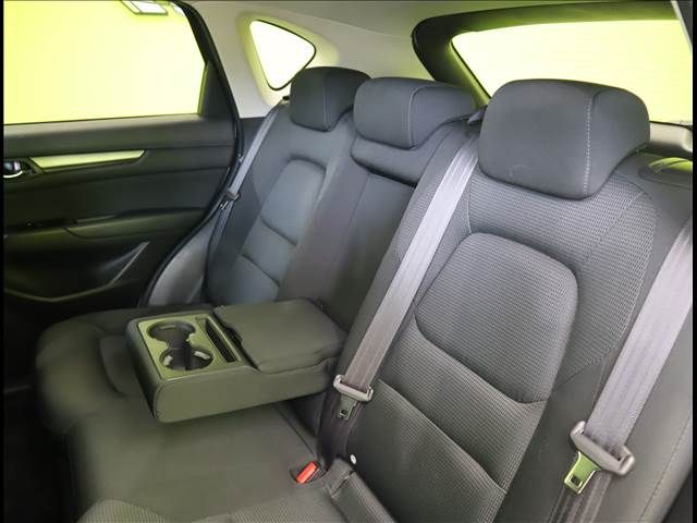 Mazda CX-5 2021-04 4747-26