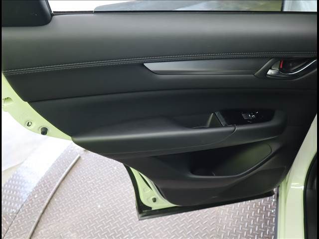 Mazda CX-5 2021-04 4747-28