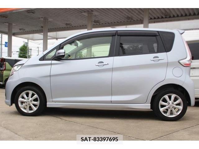 Nissan DAYZ 2015-10 323335-7