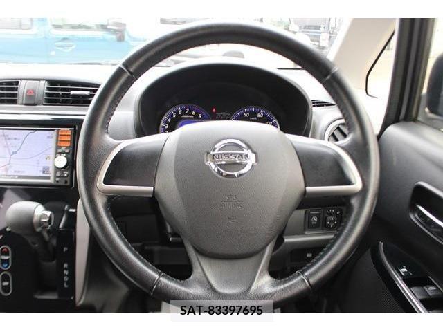 Nissan DAYZ 2015-10 323335-17