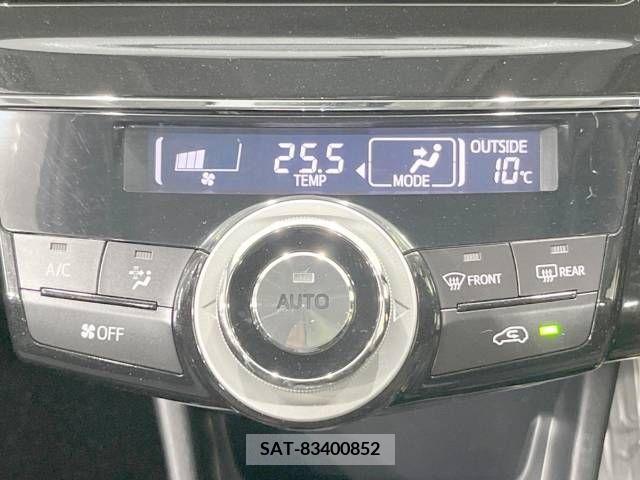 Toyota PRIUS ALPHA 2018-01 215289-5