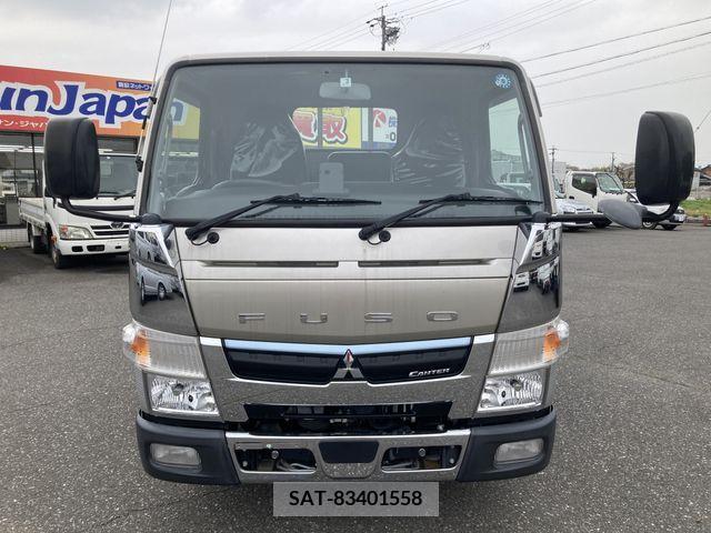 Mitsubishi CANTER 2020-03 294425-1