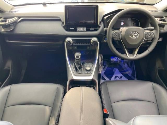 Toyota RAV4 2020-01 9321-1
