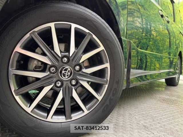 Toyota VOXY 2016-12 338204-14