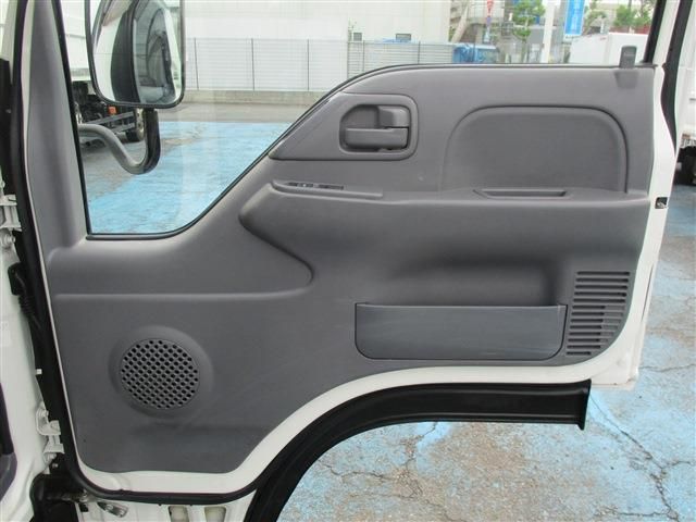 Isuzu ELF TRUCK 2016-07 21861-20
