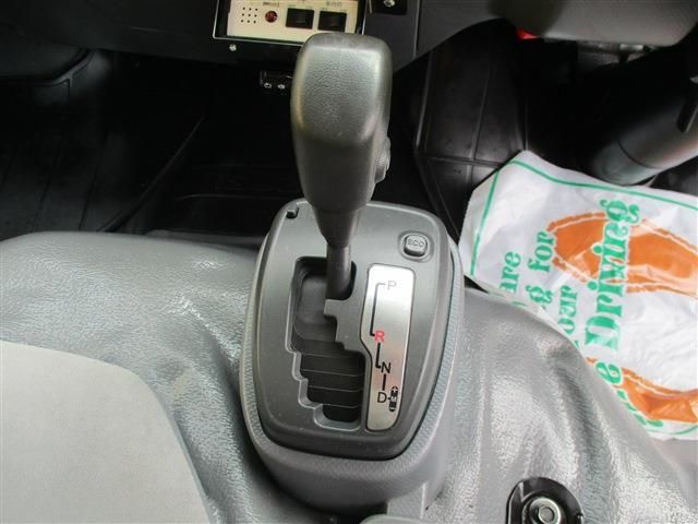 Isuzu ELF TRUCK 2016-07 21861-11