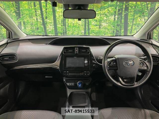 Toyota PRIUS 2019-03 234007-1