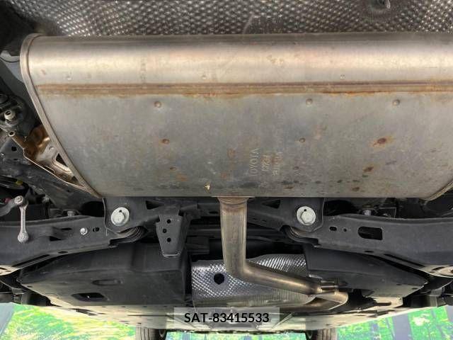 Toyota PRIUS 2019-03 234007-18