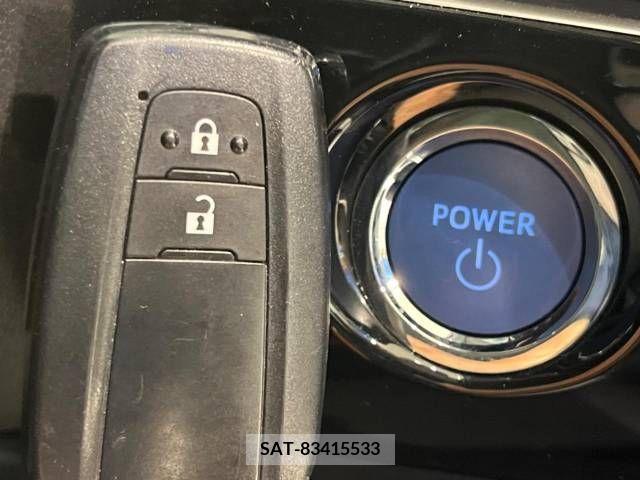Toyota PRIUS 2019-03 234007-7