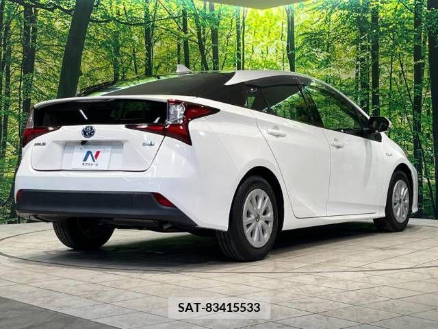 Toyota PRIUS 2019-03 234007-17