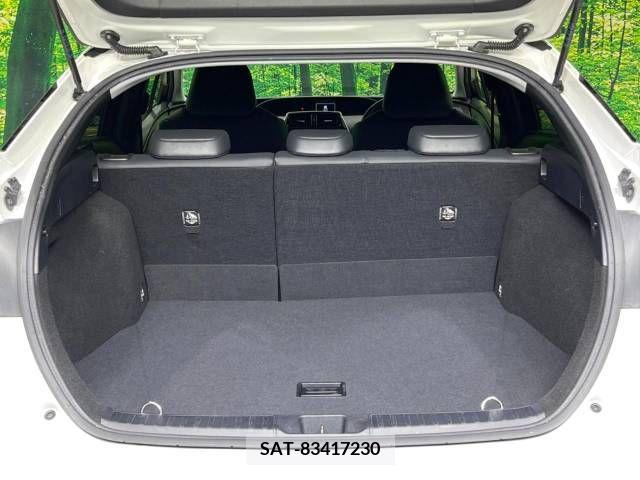 Toyota PRIUS 2019-07 322441-10
