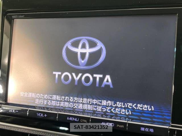 Toyota VOXY 2014-09 331268-2