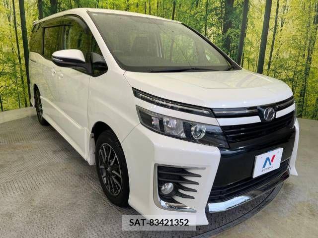 Toyota VOXY 2014-09 331268-17