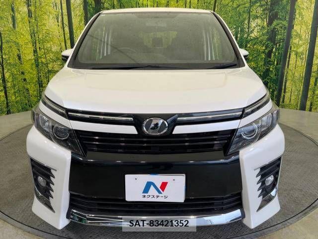 Toyota VOXY 2014-09 331268-15
