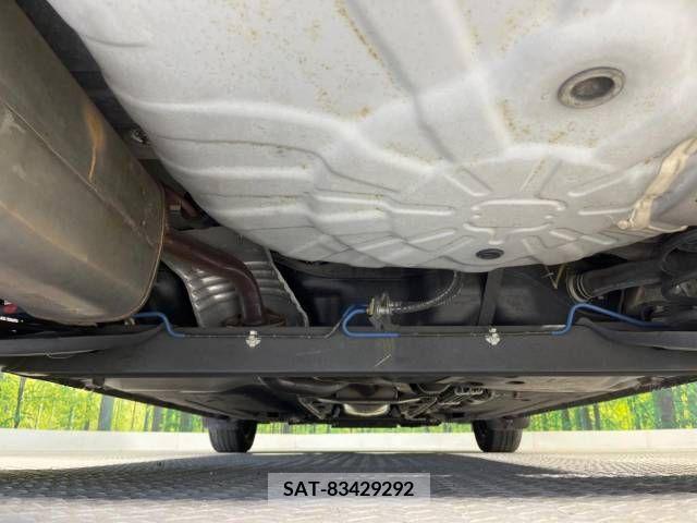 Nissan CUBE 2011-07 383065-18