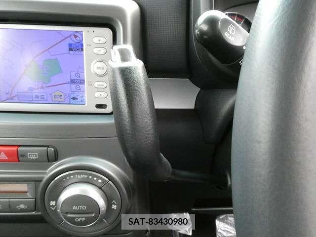 Daihatsu MOVE CONTE CUSTOM 2012-04 309046-17