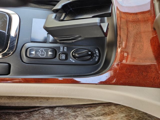 Toyota LAND CRUISER 2000-11 3698-26