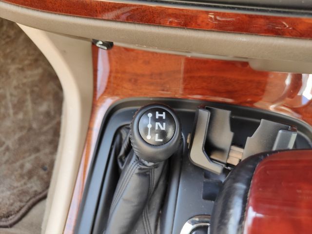 Toyota LAND CRUISER 2000-11 3698-23