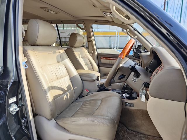 Toyota LAND CRUISER 2000-11 3698-11