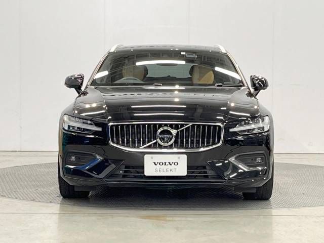 Volvo V60 2021-01 183985-14