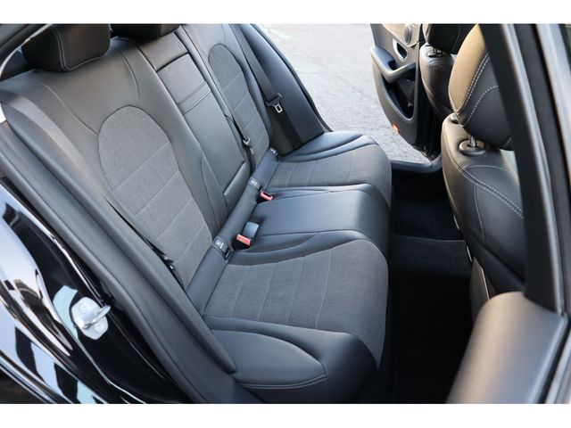 Mercedes Benz C-CLASS 2018-01 9392-3