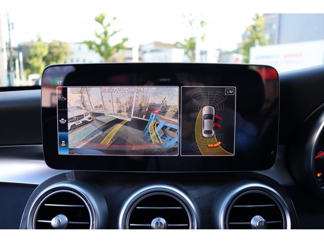 Mercedes Benz C-CLASS 2018-01 9392-19