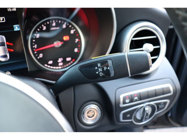 Mercedes Benz C-CLASS 2018-01 9392-6
