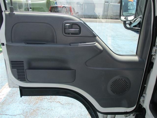 Isuzu ELF TRUCK 2017-01 5658-21