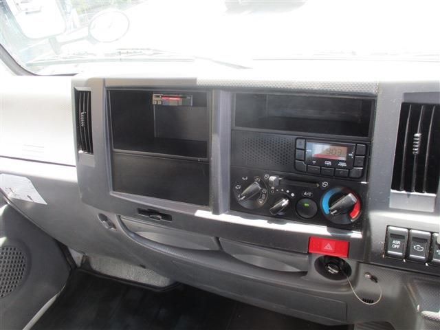 Isuzu ELF TRUCK 2017-01 5658-10