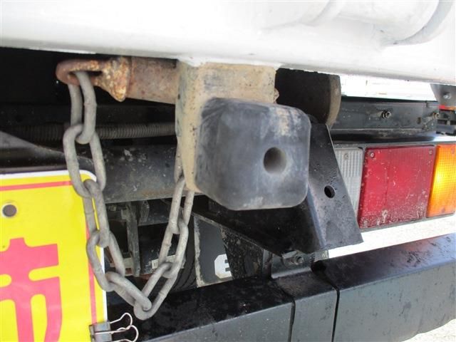 Isuzu ELF TRUCK 2017-01 5658-25