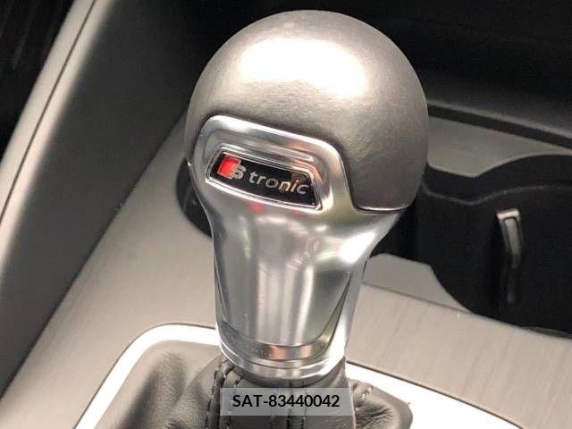 Audi A3 SEDAN 2014-06 292520-11