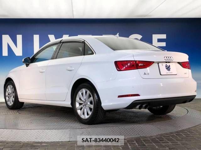 Audi A3 SEDAN 2014-06 292520-18