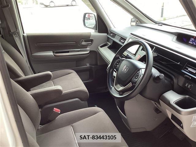 Honda STEP WGN 2015-09 386360-3