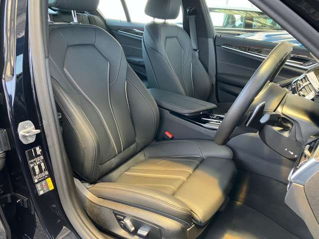 Bmw 5 SERIES 2022-09 185732-15
