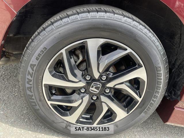 Honda e 2019-05 372866-22