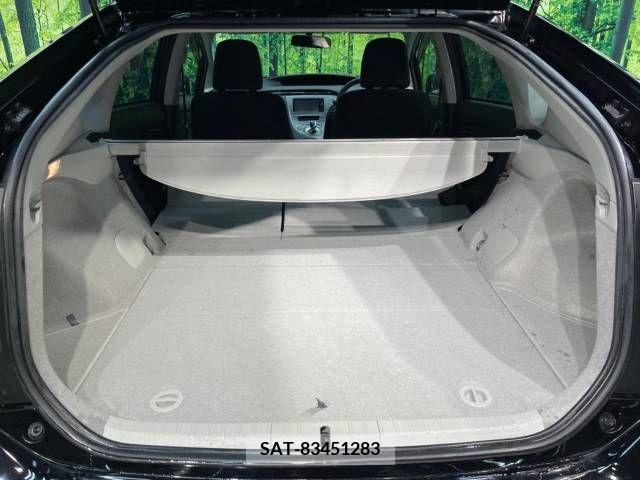 Toyota PRIUS 2013-09 322123-9