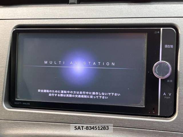 Toyota PRIUS 2013-09 322123-2