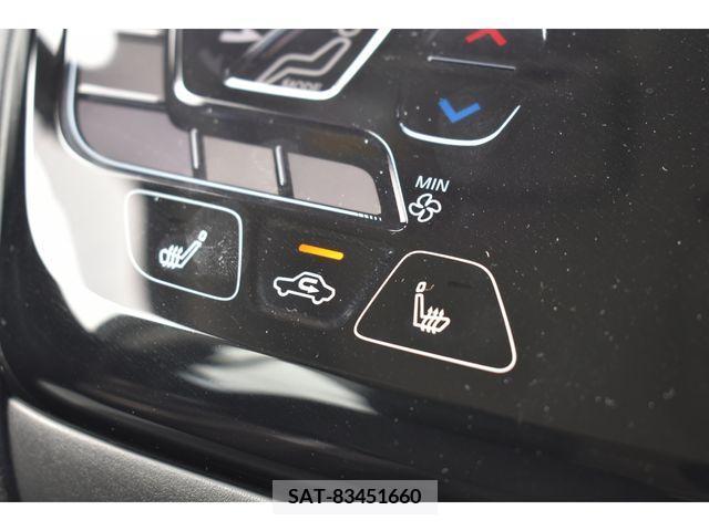 Nissan ROOX 2023-09 218920-15