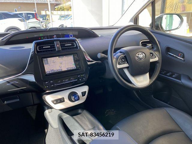 Toyota PRIUS 2016-05 235450-7
